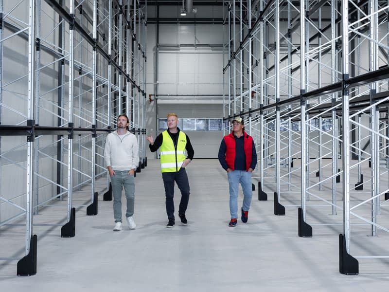 I en strategisk beliggenhet har de samlet seg under ett tak på 8000m2
